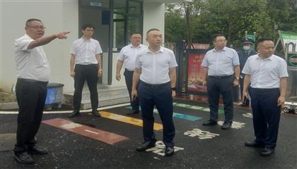 遂寧興業(yè)集團(tuán)召開“問題大排查、作風(fēng)大整治、工作大提升”專項(xiàng)行動現(xiàn)場推進(jìn)會